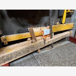 Lifting yoke for nac. roof nm72 (nm25)