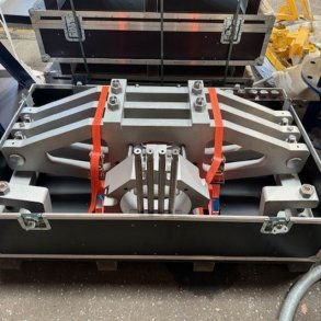 Mainshaft fixture for gearbox for nm600-750