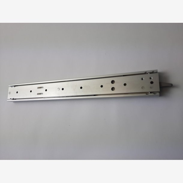 RAIL TELESCOPIC INVERTER WITH LATCH. HS Code: 83024200, CoO: GB.