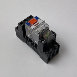 RELAY CONVERTER SECTION PT3P7L24. HS Code: 85364900, CoO: FI.