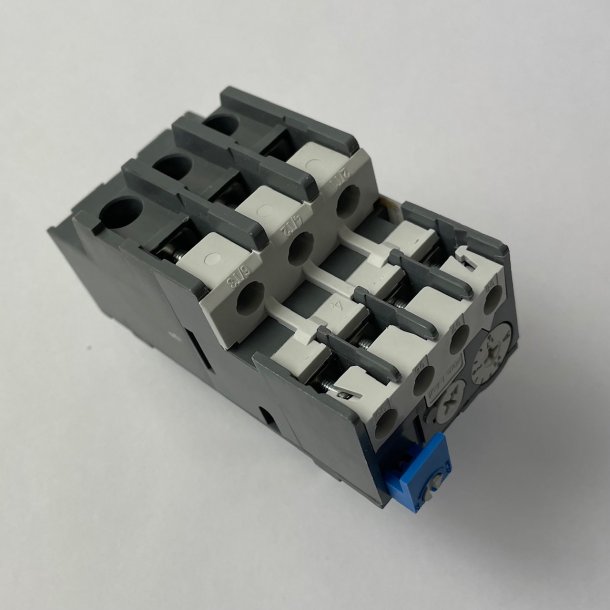 THERMAL RELAY TA25DU 1,7-2,4A.  