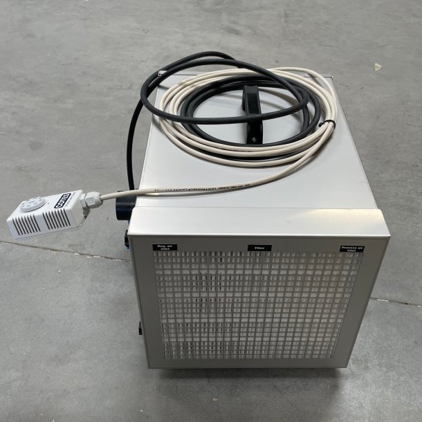 DE-HUMIDIFIER CR80B-FC W7CEE PLUG.  