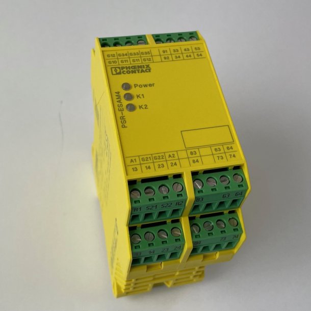 SAFETY RELAY PHOENIX. SAFETY RELAY PHOENIX. 