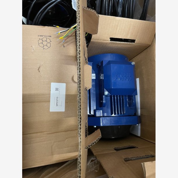 MOTOR ABB M3AA 100L-2-4 3KW 50HZ 690V 29