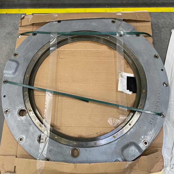 REAR HOUS COVER MACH GEN SIDE 3.4. 