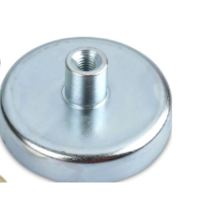 HF FLAT HOLDING MAGNET W. THREAD INSERT.