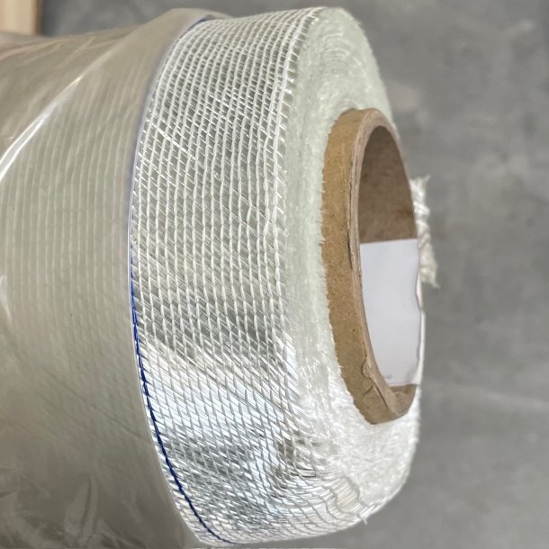 FABRIC TRIAX 1200G 7mx600mm. HS Code: 70196910, CoO: AT. For windturbine, fabric