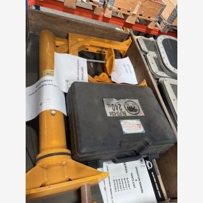 crane for yaw-gear complete