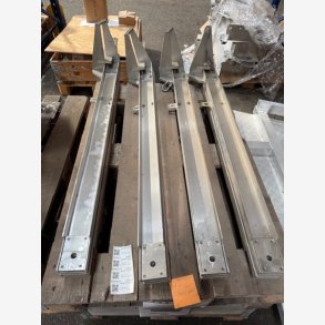 Component f. internal crane mw