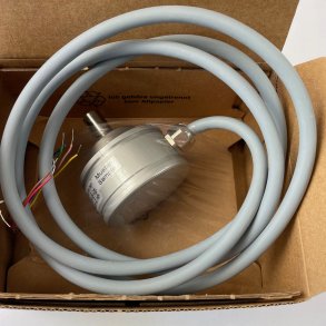 Redundant Encoder, SSI, w./ 10 m cable and pinion gear. Absolute encoder AR62 with SSI / Gray interf
