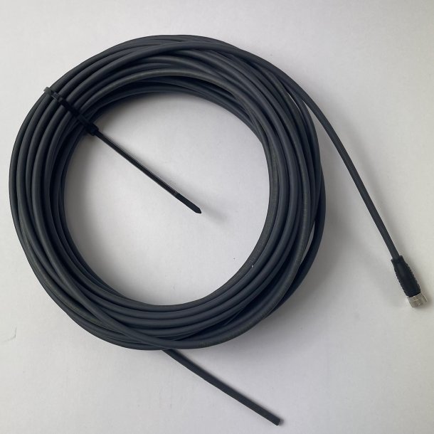 900675, 15m skrmet kabel med M8-stikbr>Tariff: 85444290. Country of origin: DK