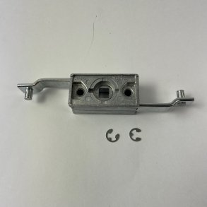 004-3-100 Rod latch RS/FS PrA left (MOQ 10pcs) LT 1-2 weeks