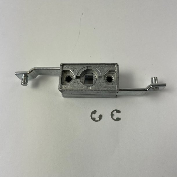004-3-100 Rod latch RS/FS PrA left (MOQ 10pcs) LT 1-2 weeks